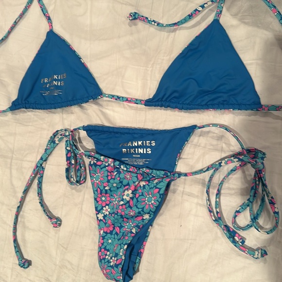 Frankie’s bikini size small top and size medium bottoms - Picture 2 of 5
